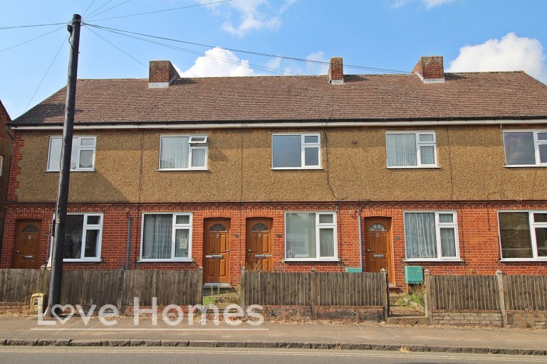 Station Road, Toddington