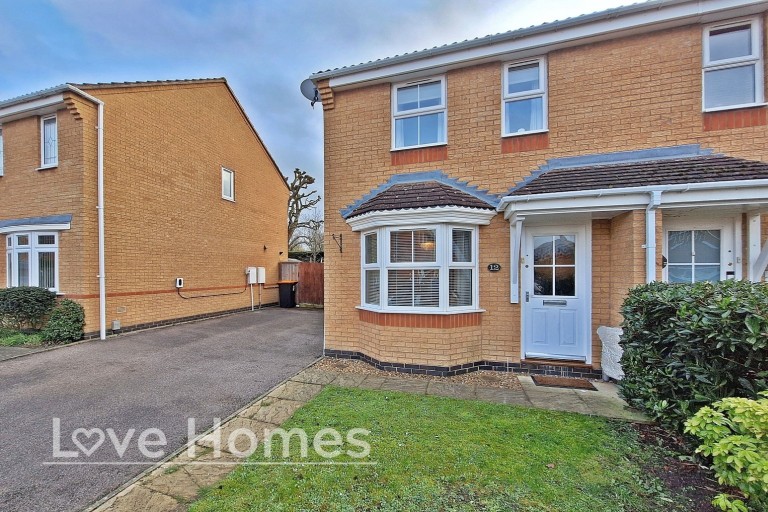 Longcroft Drive, Barton-Le-Clay, MK45 4SF